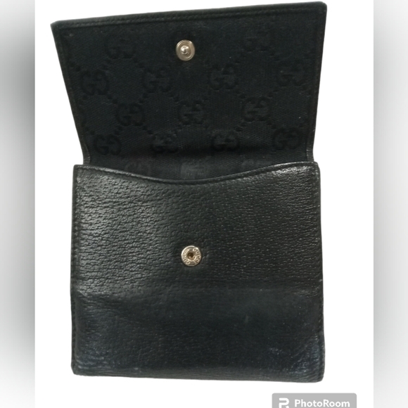 Gucci Women's Pebbled Leather Black Fold-over Wallet Gold D-Ring Detail - Picture 2 of 13